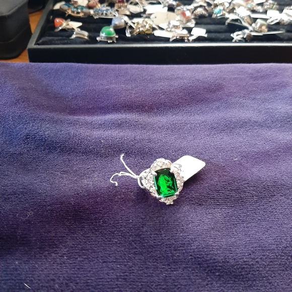 Ladies jewelry - Picture 7 of 8